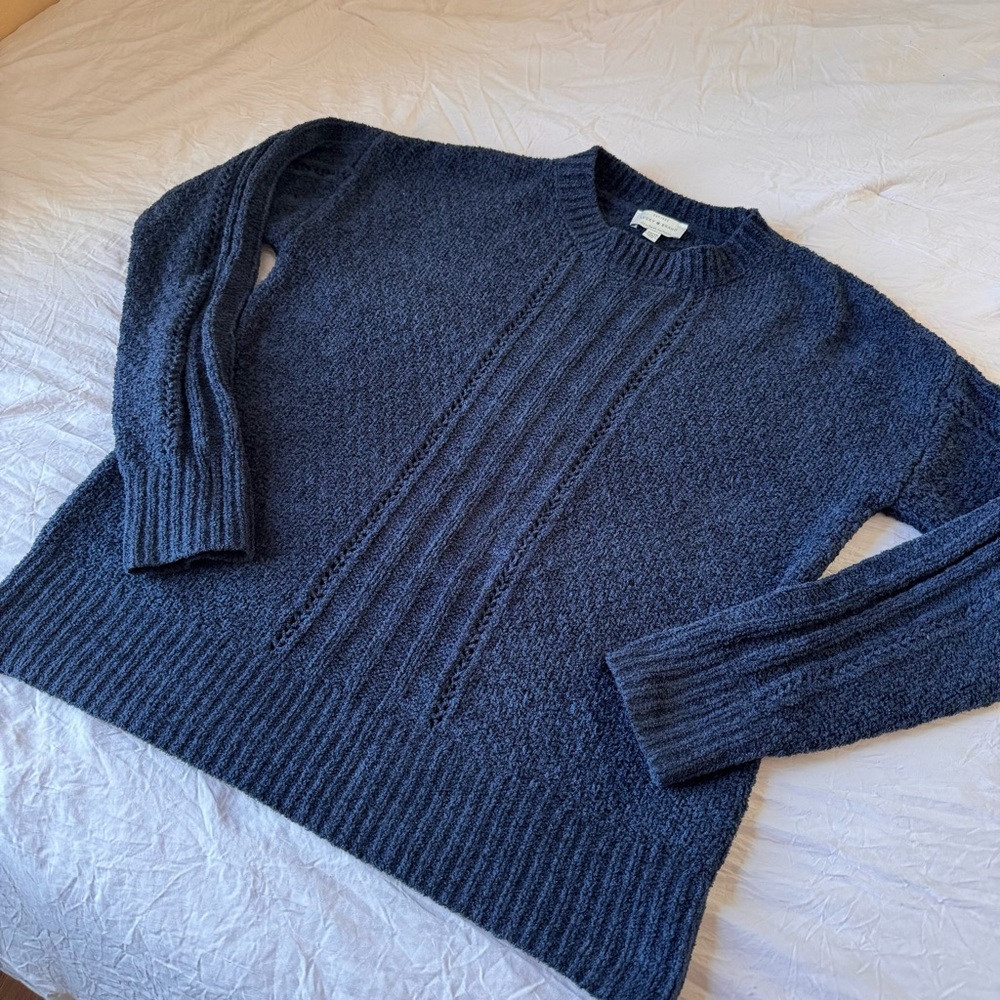 Lucky Barnd Women's Blue Pullover Sweater Size XS